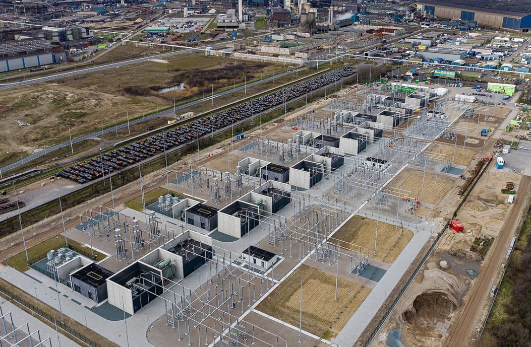 Header hkn waz min huge